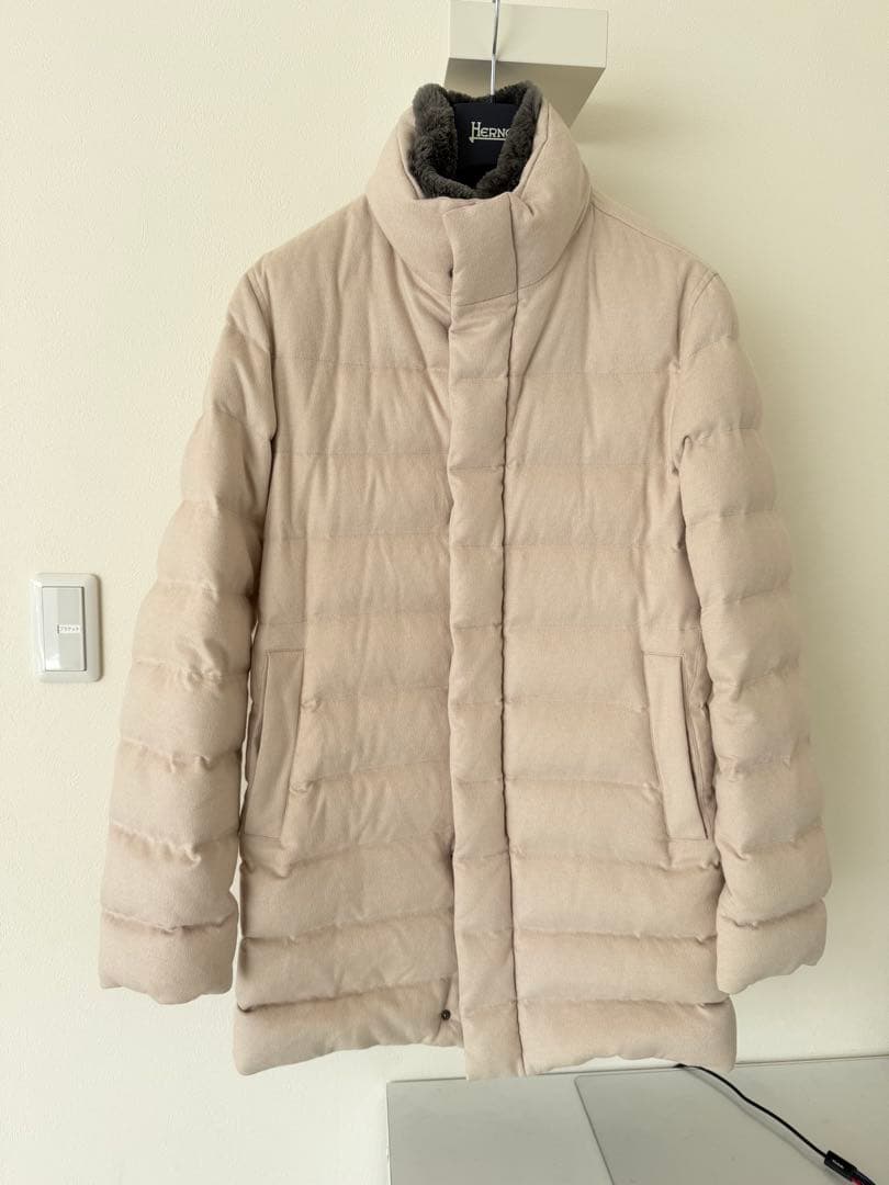 HERNO　ダウンジャケット