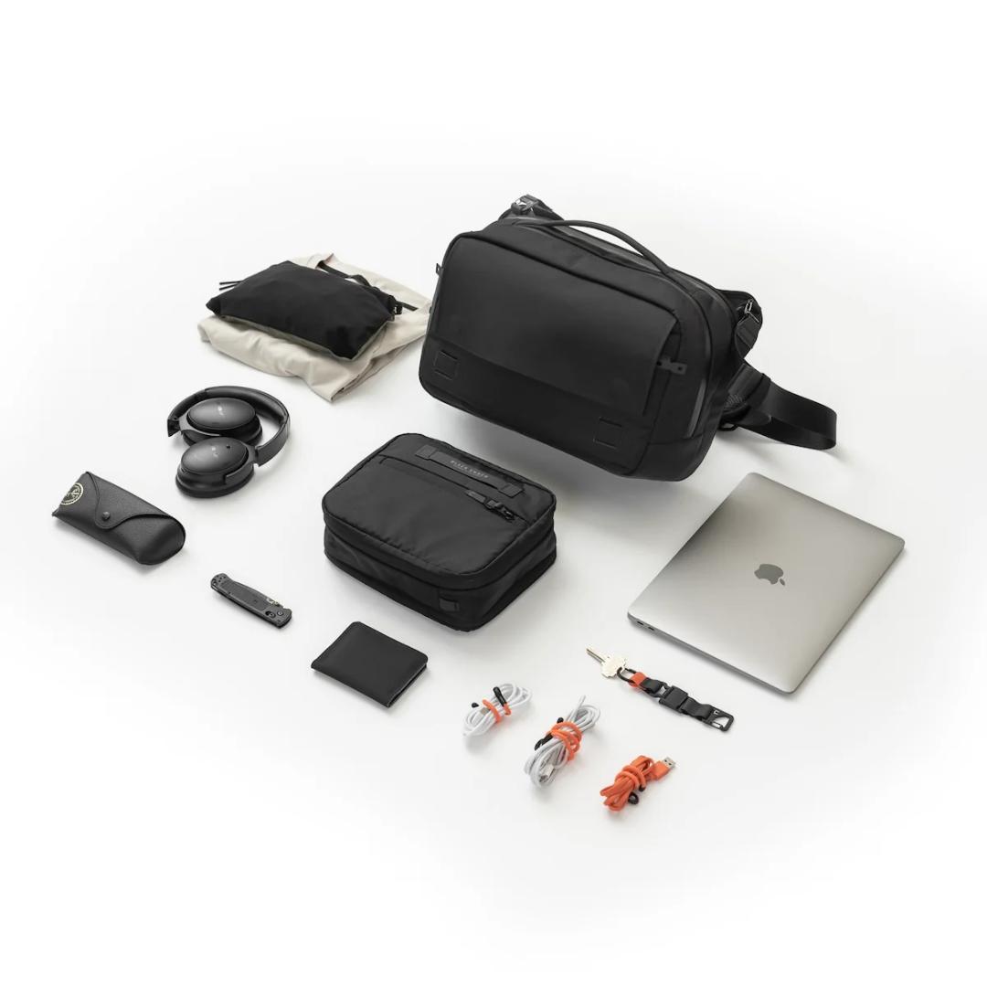 か*い様 【新品未使用】 Black Ember GRIP SLING 12