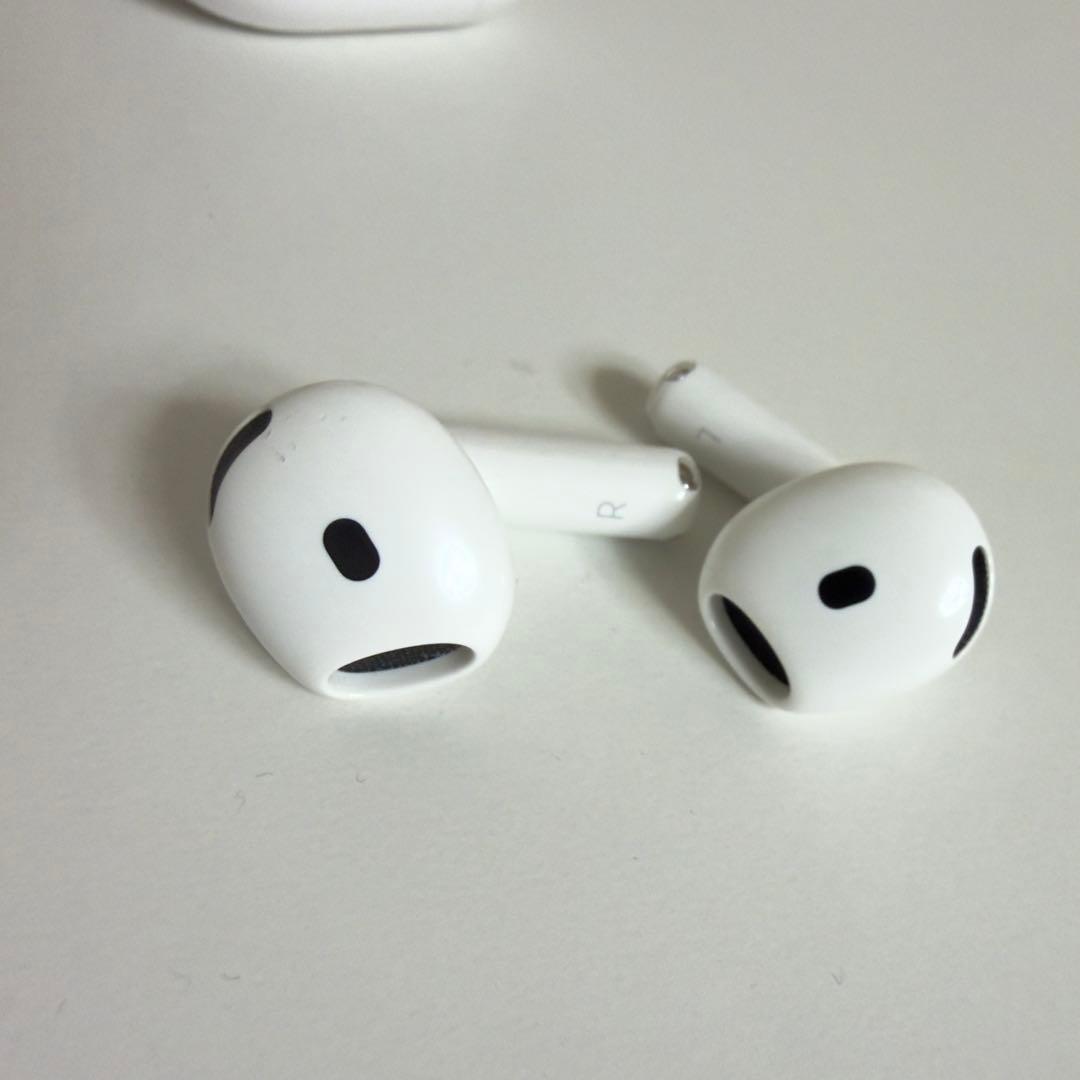 AirPods4 本体 ノイズキャンセリングなし ケース イヤホン Apple