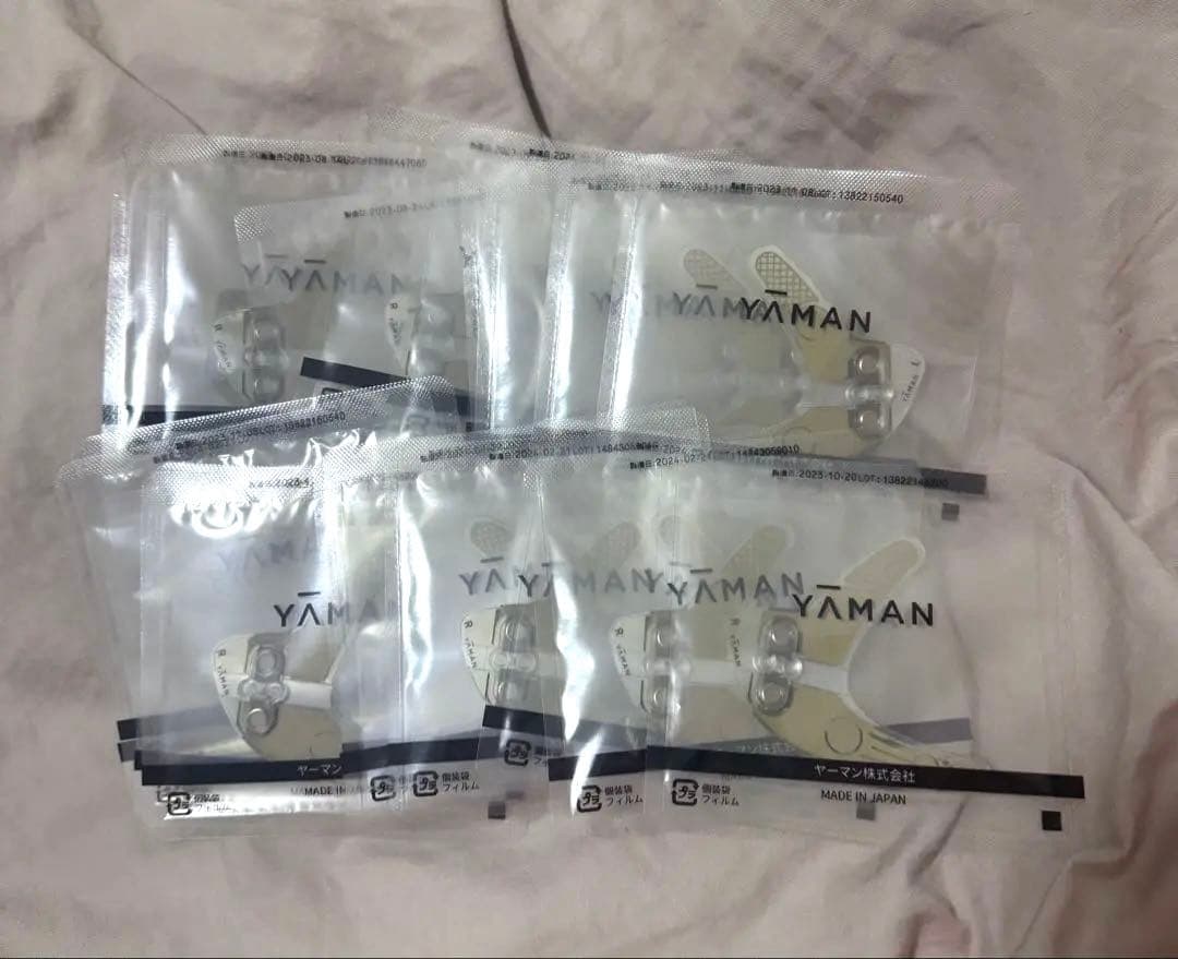 【しょうた】ヤーマン デザインリフト新品未使用 本体＋全11セット