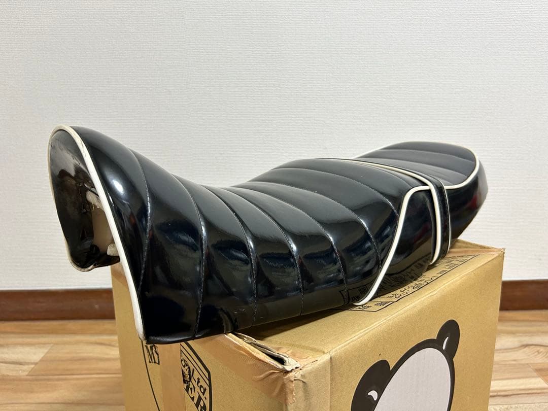 エイプ100 タックロール　エナメル