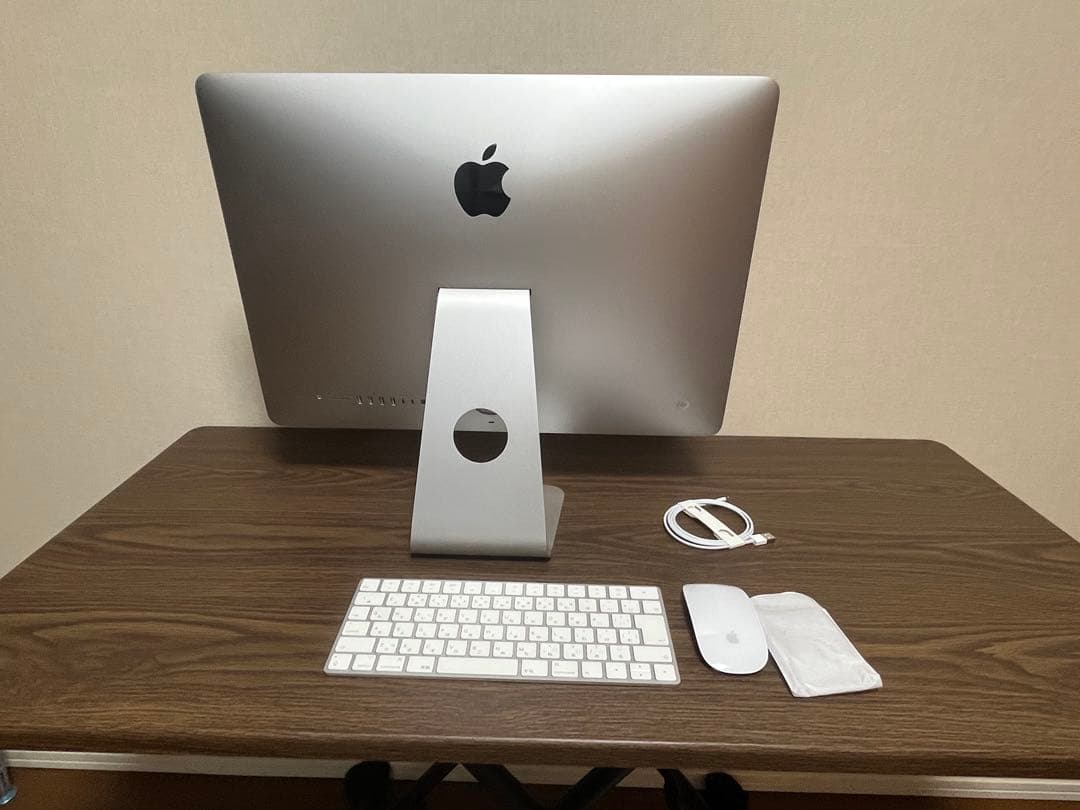 Apple iMac 21.5インチ