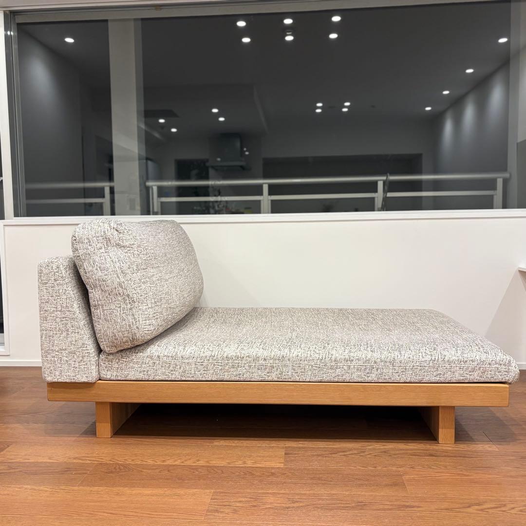 ※ PigBoneNoodleマスターウォールデニッシュアームレスカウチ