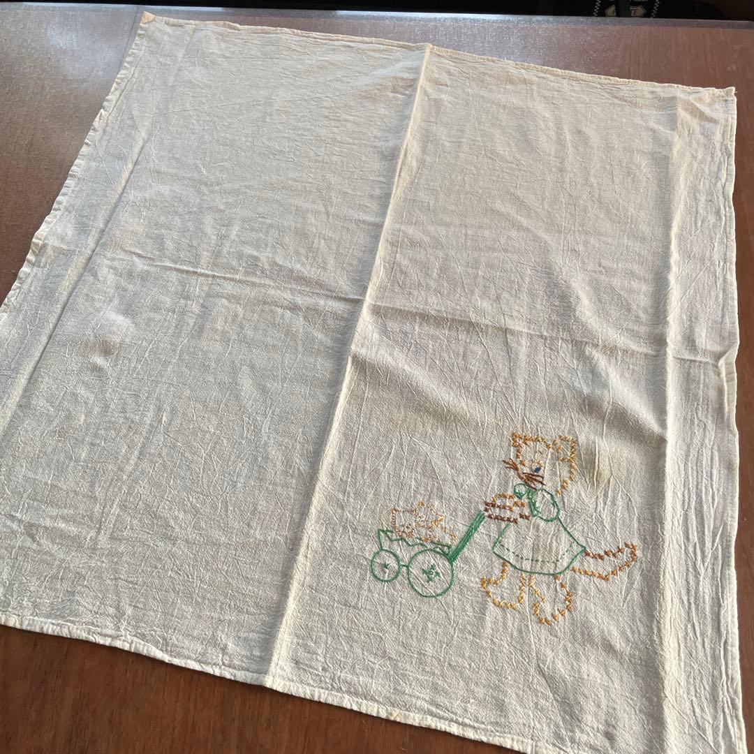 ☆レア☆ヴィンテージ キトゥン エンブロイダリーウィークリークロス ７枚セット