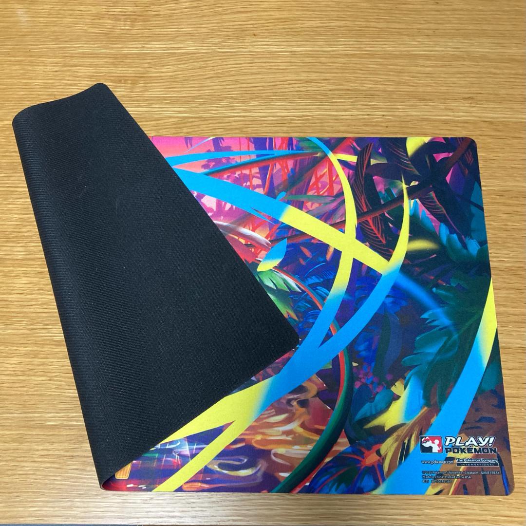 メガフシギバナプレイマット2025 海外限定 新品未使用