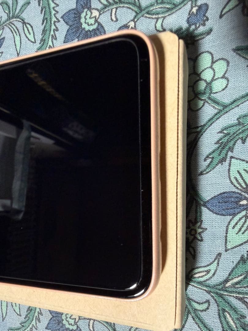 【超美品】楽天 arrows We2 M07 128Gライトオレンジ