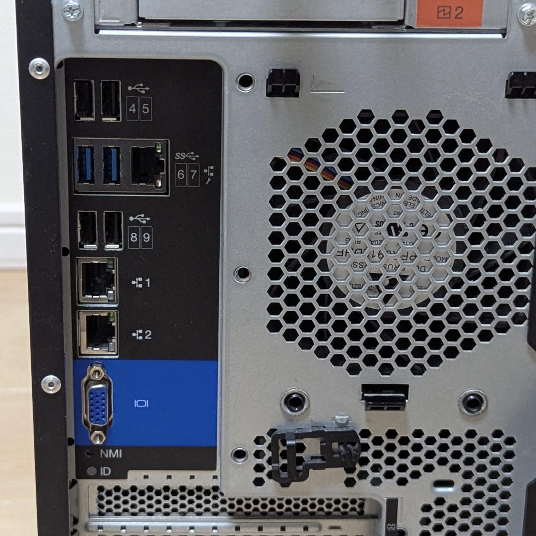 サーバー Lenovo ThinkSystem ST550; Xeon Gold 6230