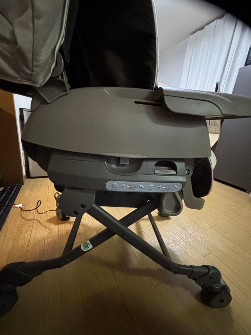 コンビ　ネムリラ　オートスウィング