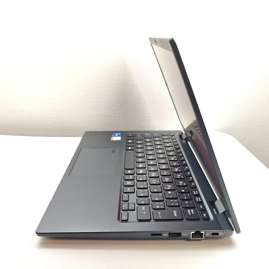 美品 Dynabook G83/KW i5-1235U 16gb 256GB