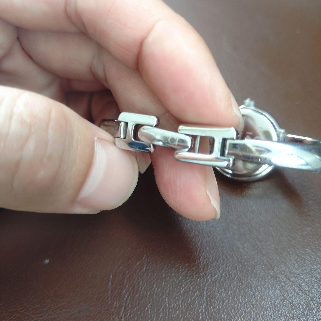 新品電池交換済み　グッチ バングルウォッチ 1400L ピンクシェル文字盤