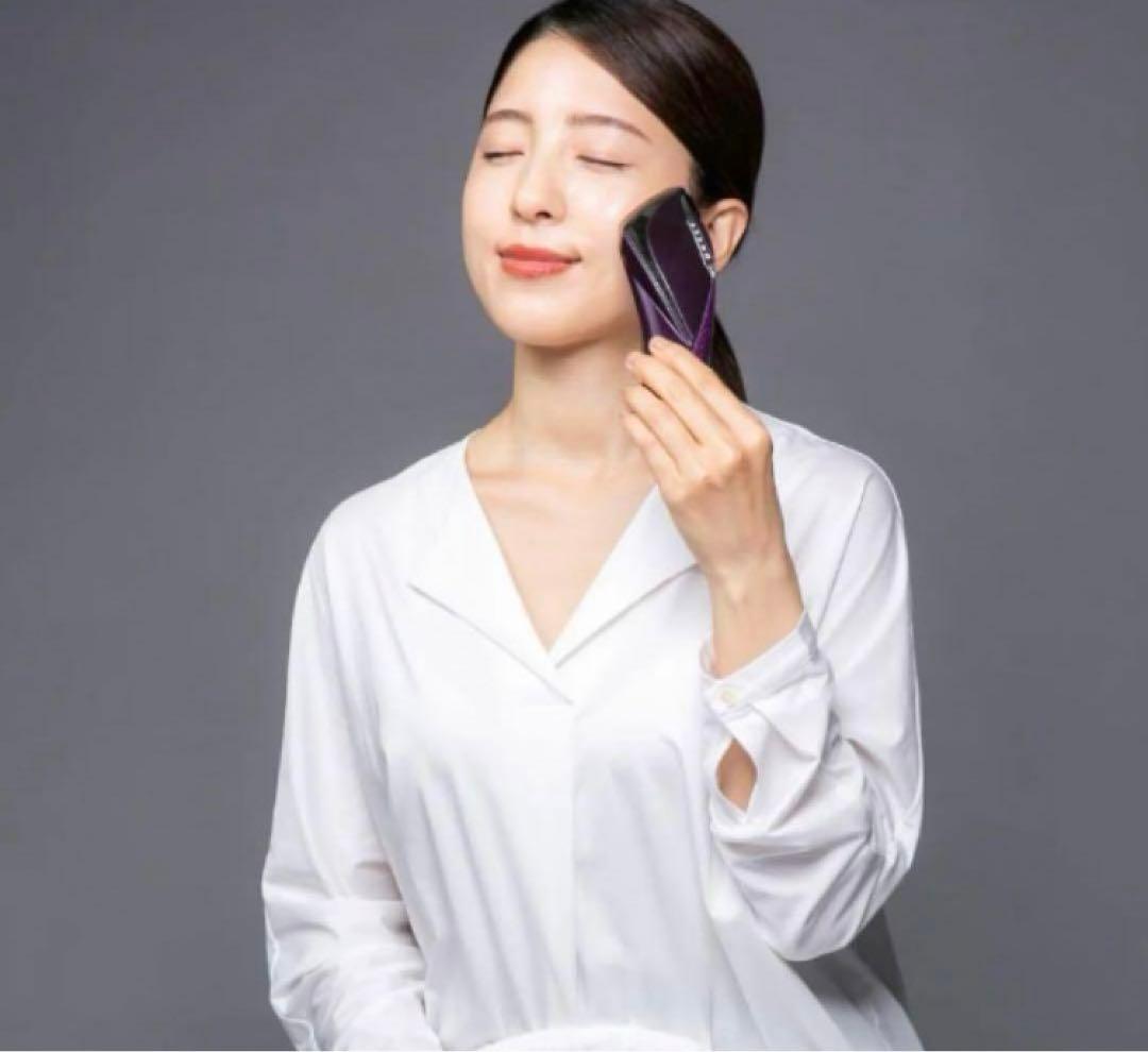 【新品未開封】the Vzusa - メデューサ ロイヤルパープル 美顔器