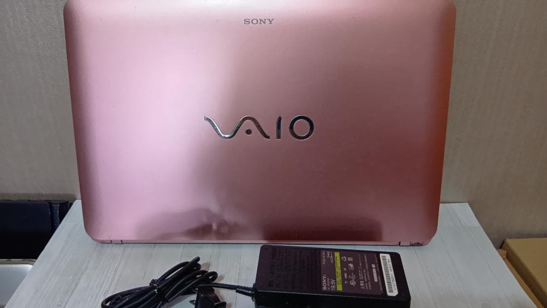 Sony/Vaio SVF1531A1J 第4世代i3 タッチパネル＆BD
