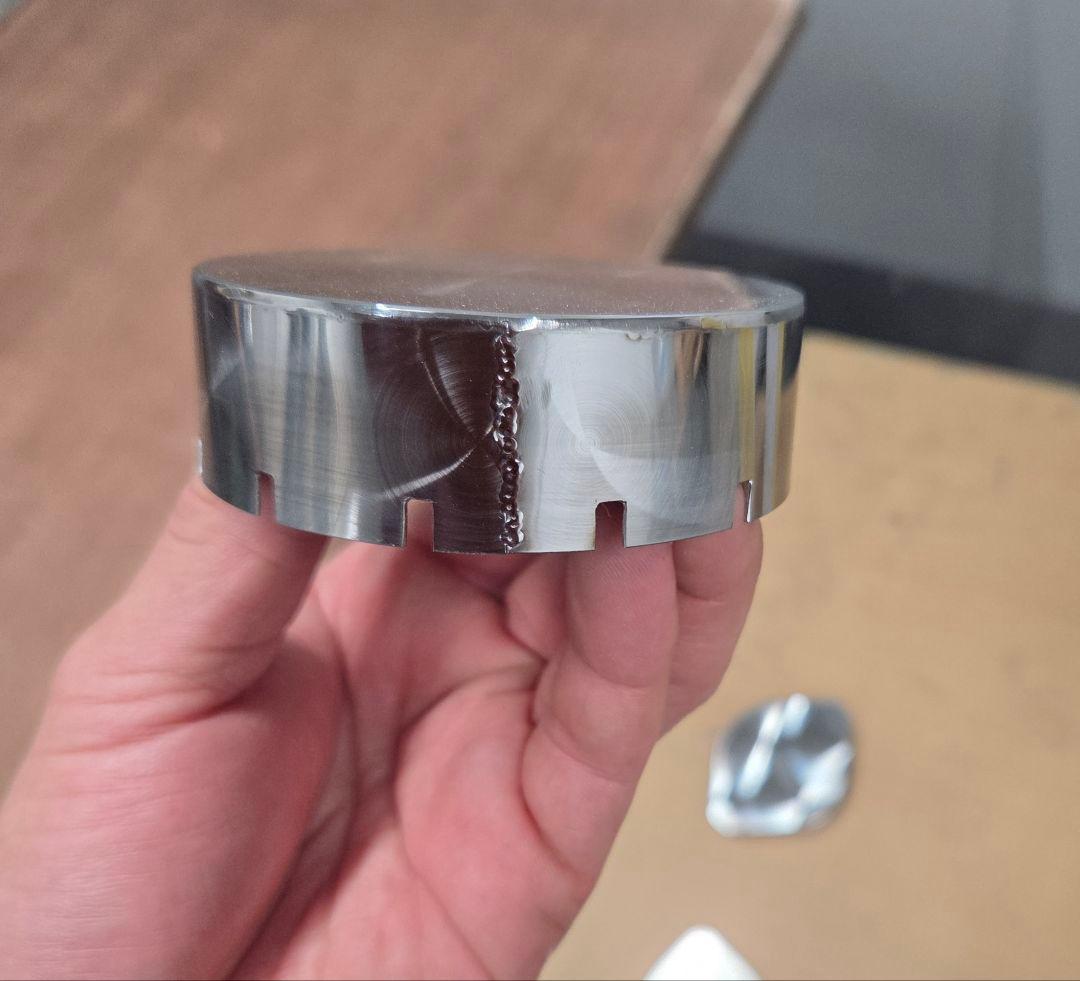 17スーパーグレート等　サブタンク　鱗ステンレスカバー&キャップ類