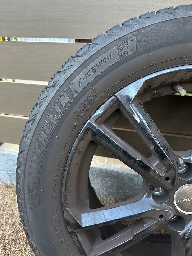 【サム】ベルランゴ／リフター　スタッドレスタイヤ215/60R17 4本