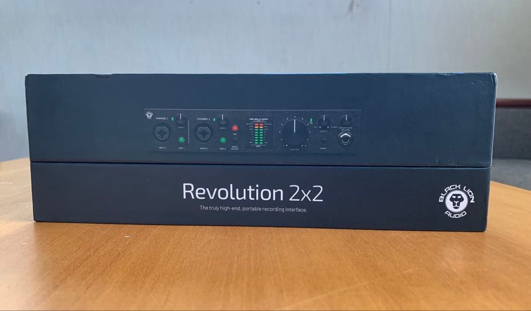 【BLACK LION AUDIO】 オーディオインターフェース