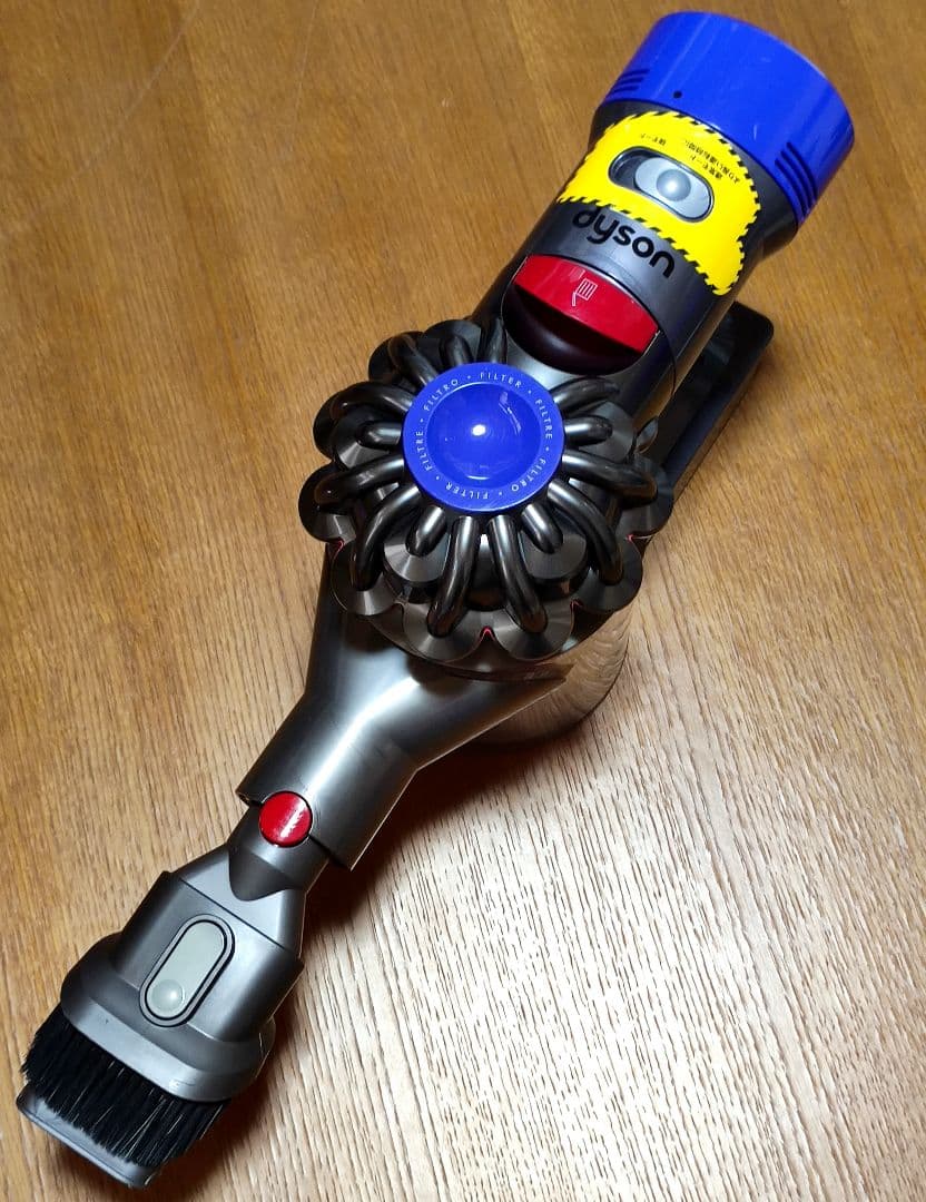 ダイソンV8 SV10 ＋マキタ18vアダプターセット 分解清掃済み 動作品