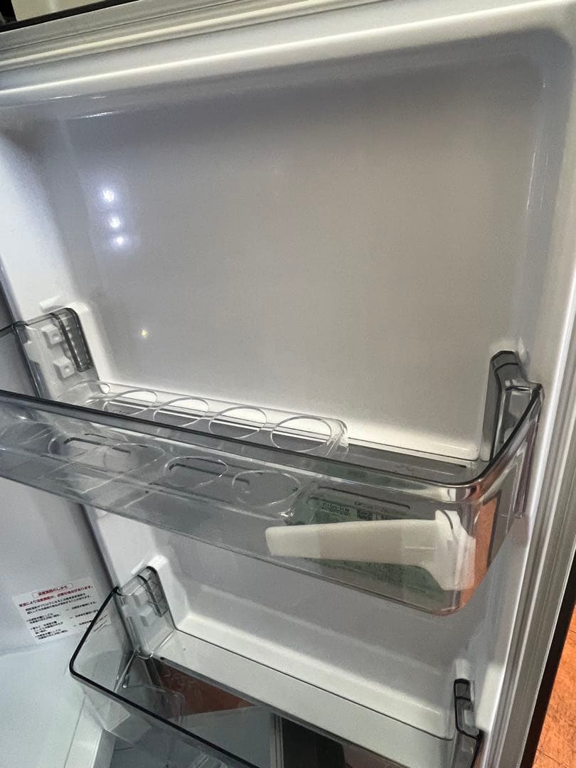 冷蔵庫三菱22年146L一人暮らし用2ドア右開き送料無料