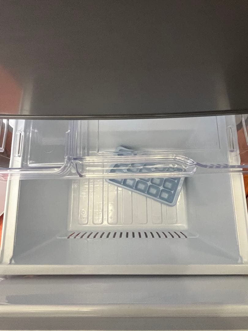 冷蔵庫三菱22年146L一人暮らし用2ドア右開き送料無料