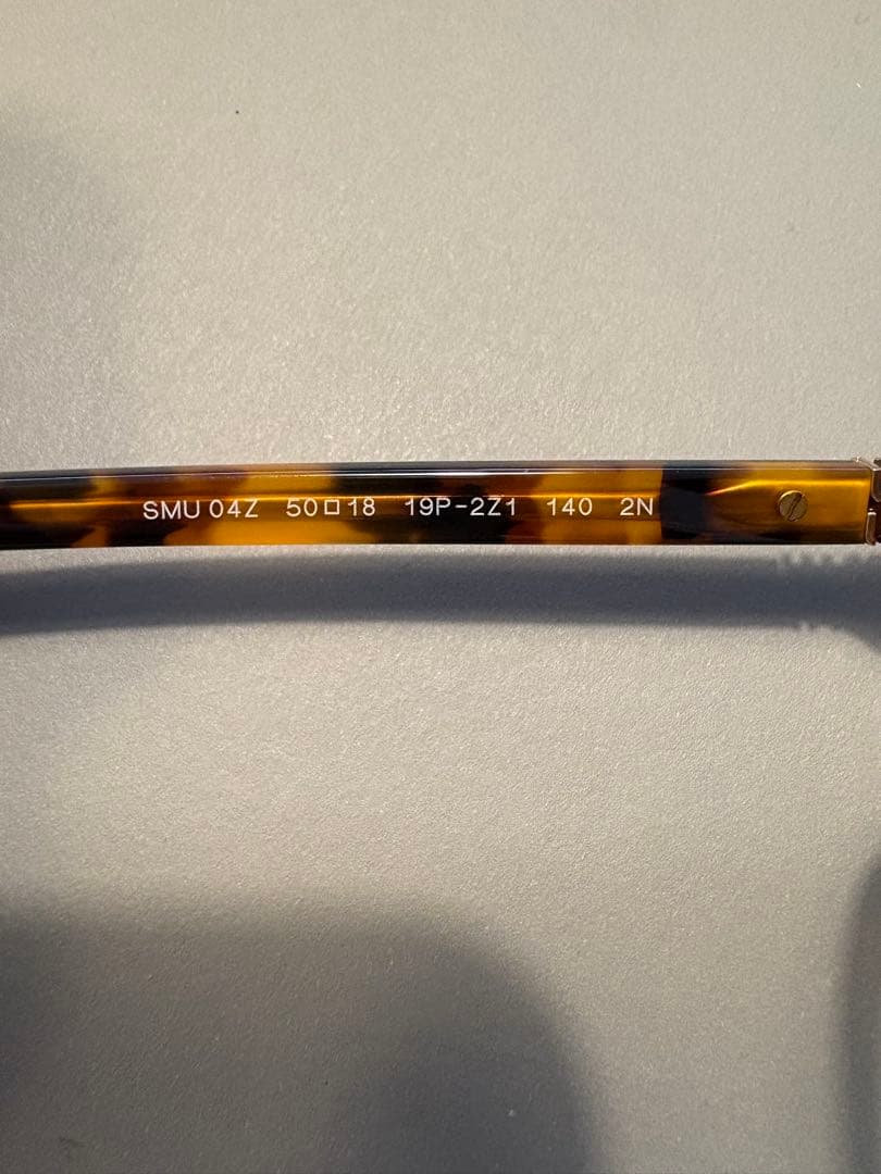 MIUMIU オーバル サングラス SMU 04Z