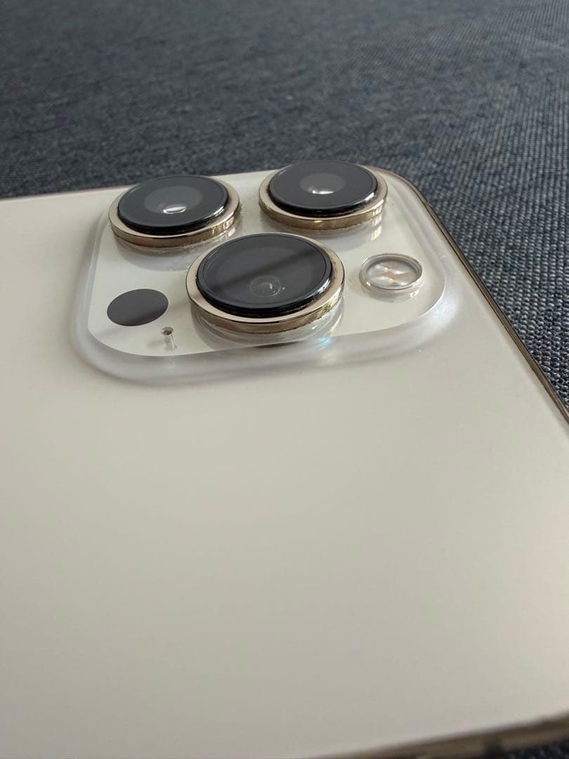 D&D　Apple iPhone 13 Pro 256GB ゴールド 本体