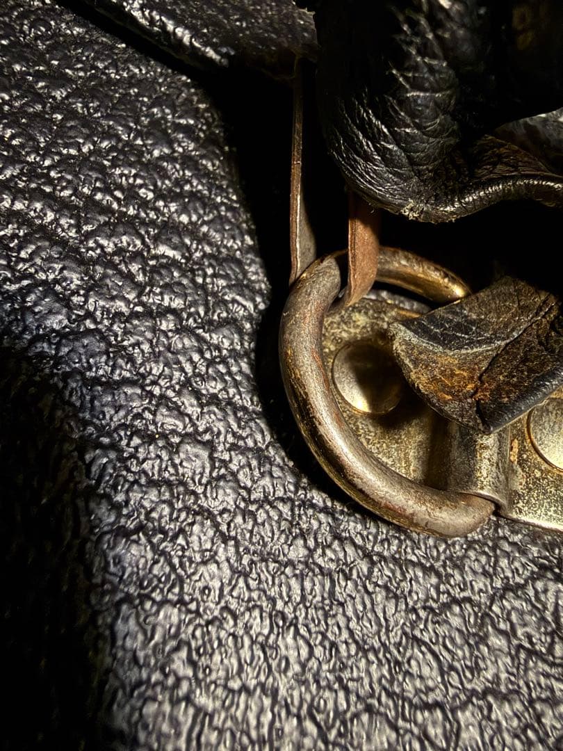 Martin & Co. 黒いレザーギターケース