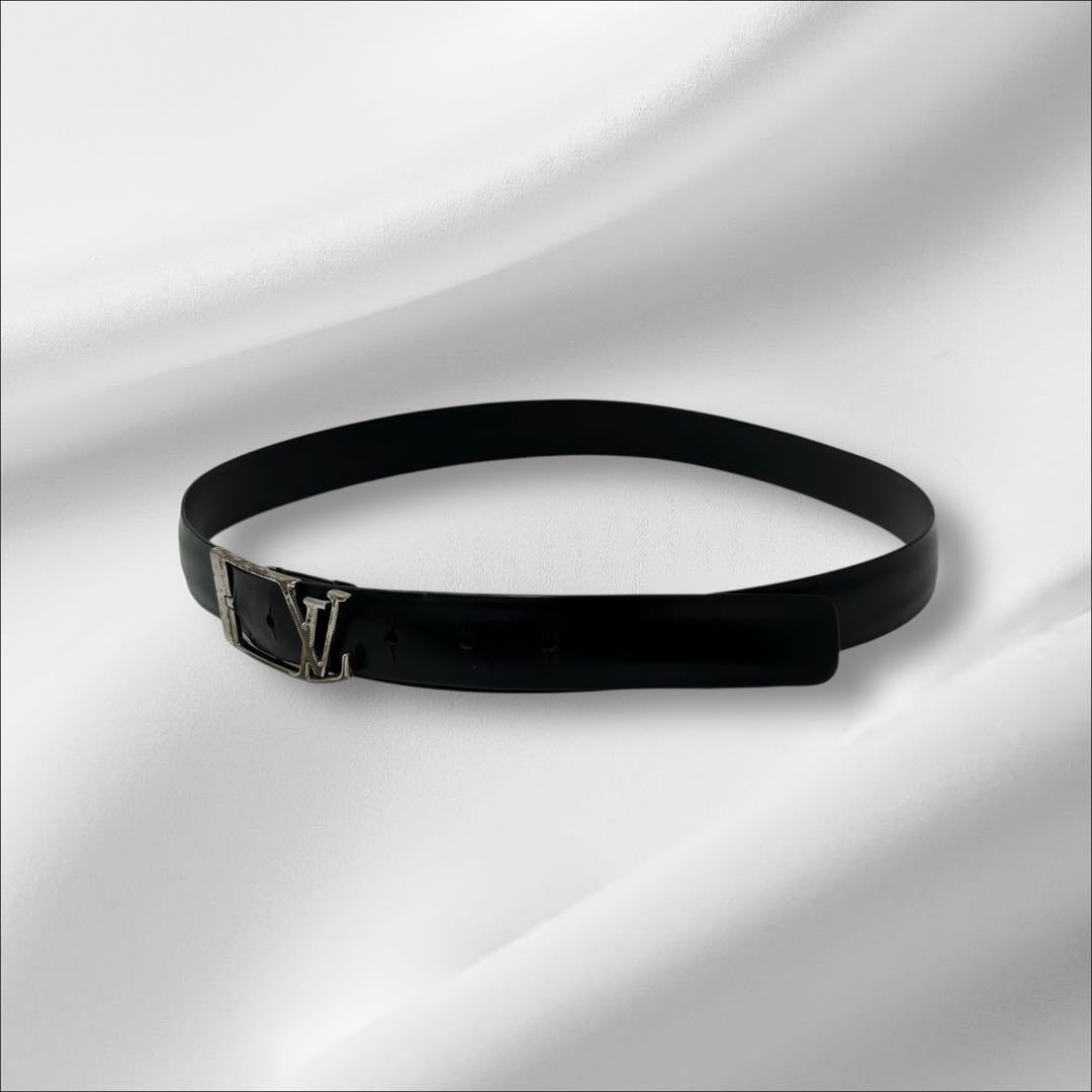 ルイヴィトン　レザー　ベルト　LVバックル　メンズ