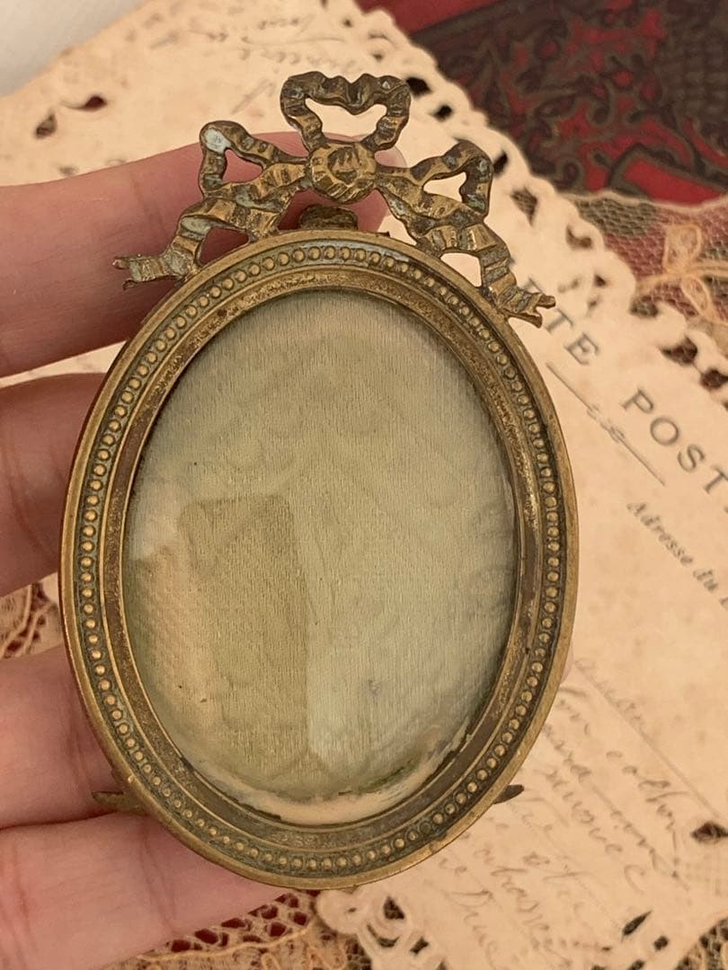 フランス　蚤の市　リボン装飾　フレーム　ブロカント