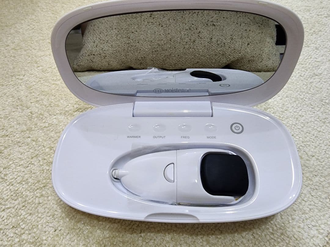 モイスティーヌ☆moisteane 導入美顔器 【定価】79,200円