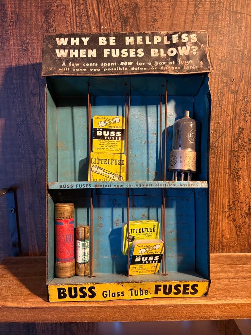 希少！アンティーク　ディスプレイ　スタンド　& ヴィンテージヒューズセット