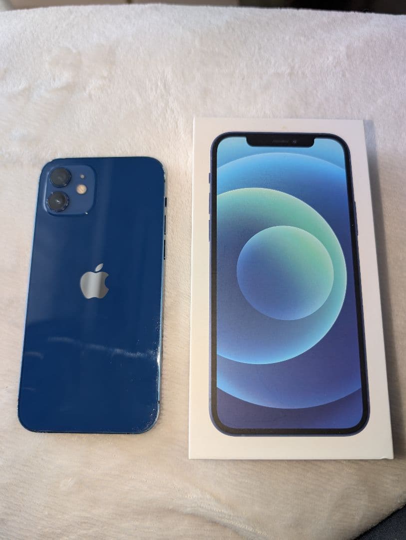 ​【SIMフリー】Apple iPhone 12 64GB ブルー