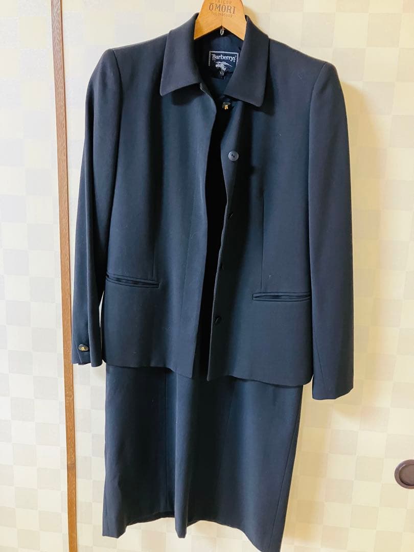 バーバリーワンピーススーツ