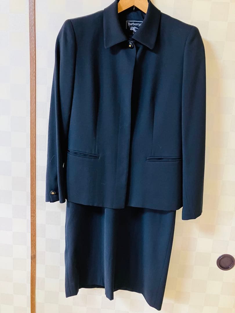 バーバリーワンピーススーツ