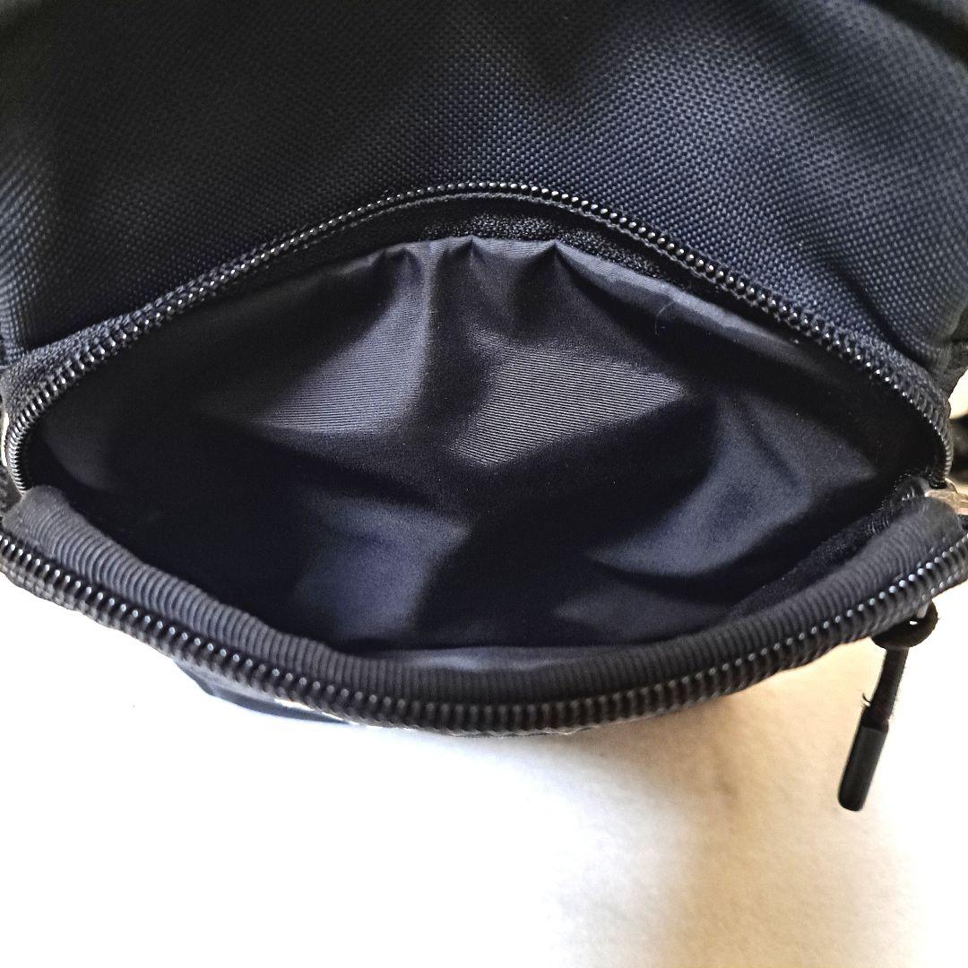 【極美品】BALENCIAGAスポーツスモールメッセンジャーバッグ　斜め掛け　黒