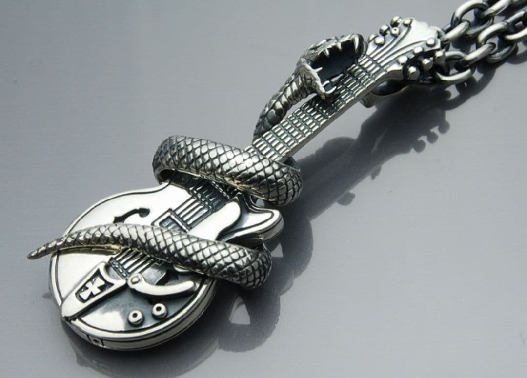 DEAL DESIGN ヘルズギター