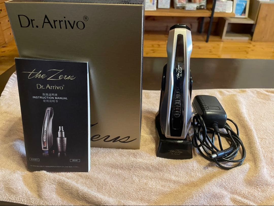 Dr. Arrivo Zeus 美顔器　ほぼ未使用