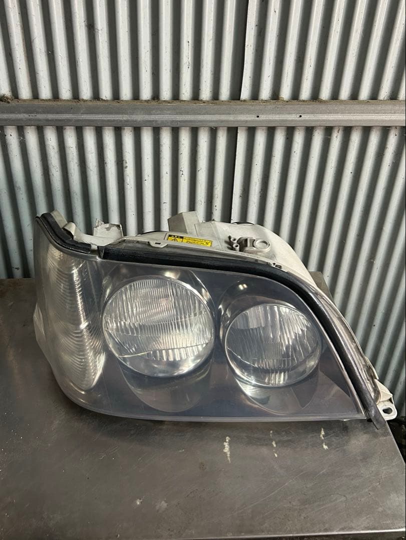 jzs171 クラウンアスリート ヘッドライト