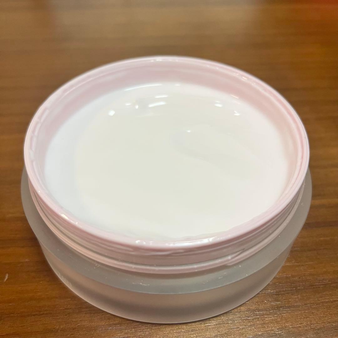 シャネルチャンスオータンドゥルボデ イクリーム 200g