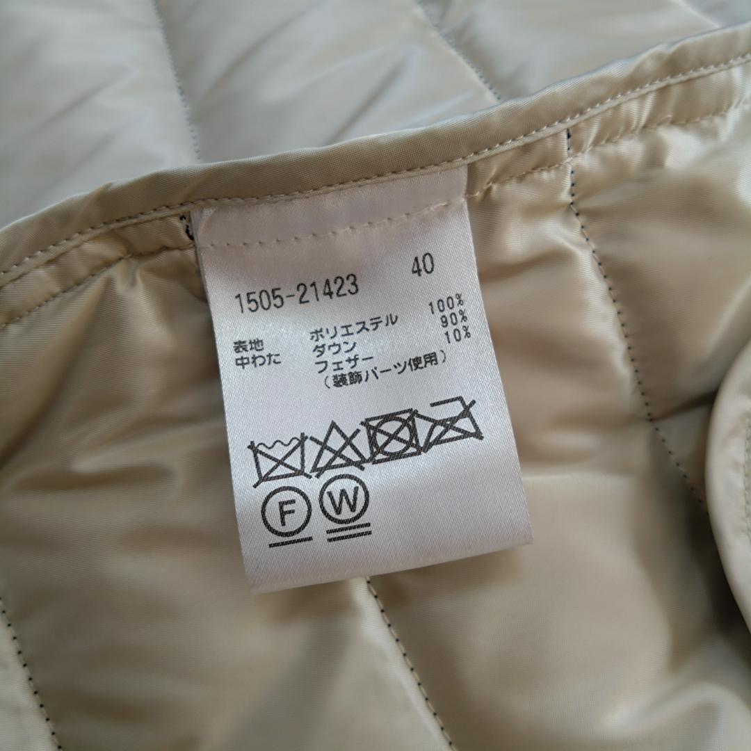 オースチンリード フード付きダウンコート　L40　ビジュー装飾つき　黒　白　現行