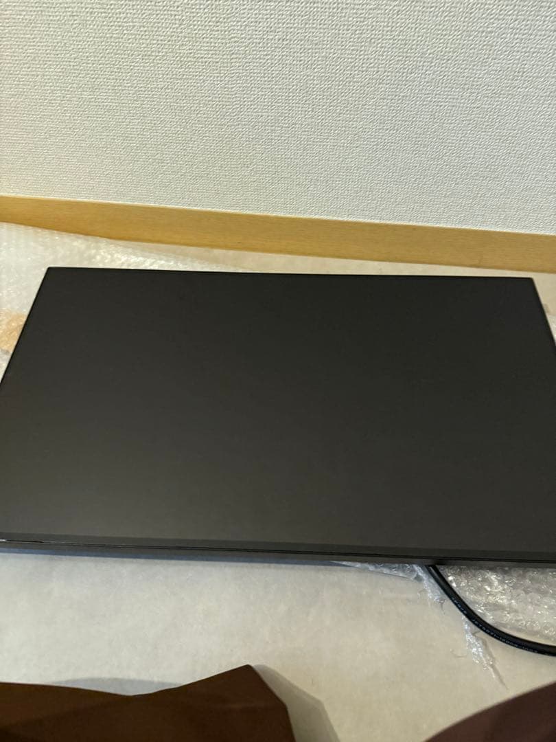 24インチViewSonic VP2468 ディスプレイモニター 本体