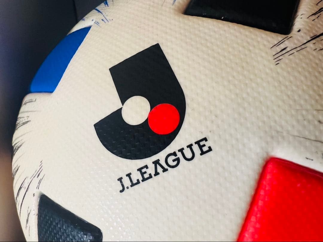 新品 アディダス サッカーボール 5号球 ツバサ FIFA国際公認球 AF510