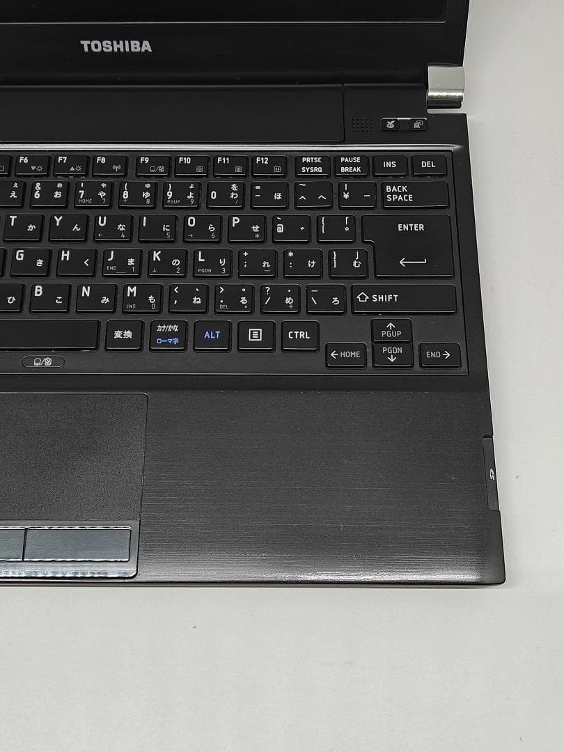 【東芝】爆速 Corei7/SSD256GB ノートパソコン 16GB E5