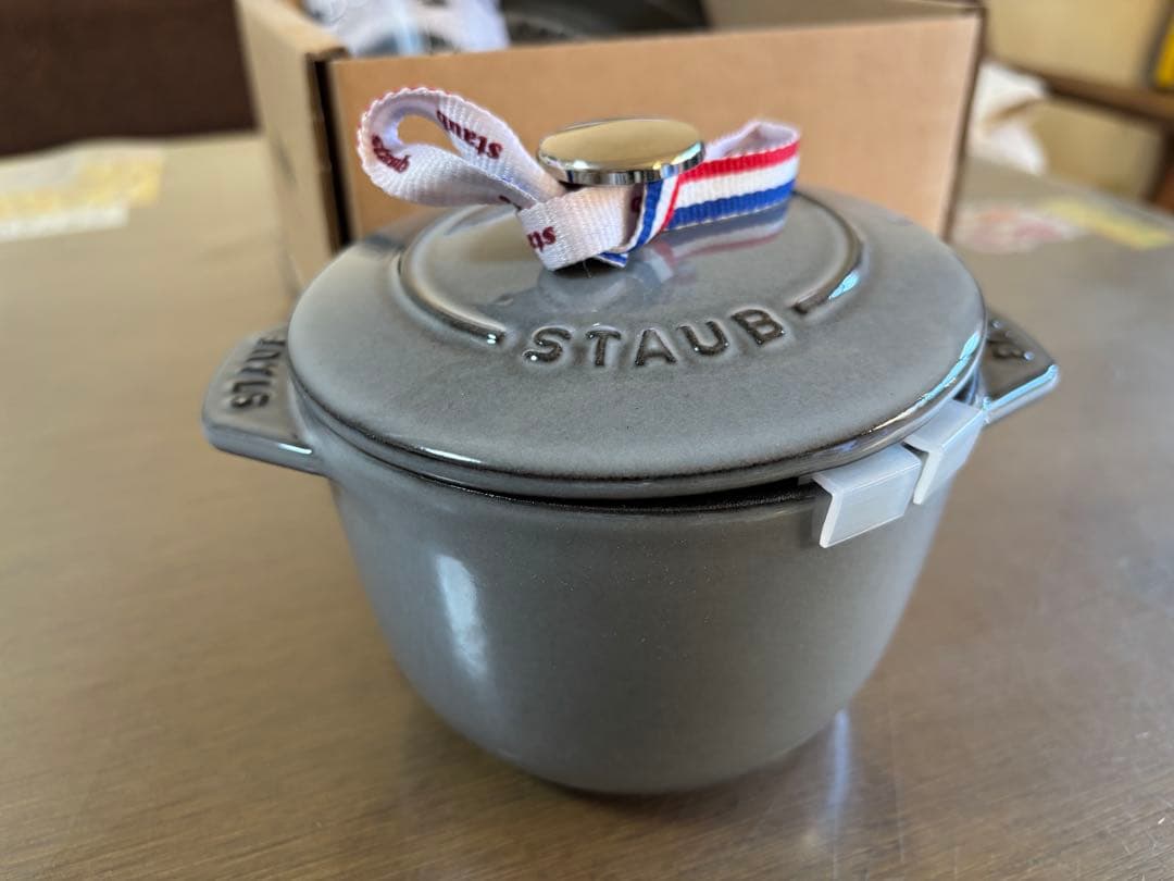 【新品・未使用】STAUB ラ・ココット de GOHAN S