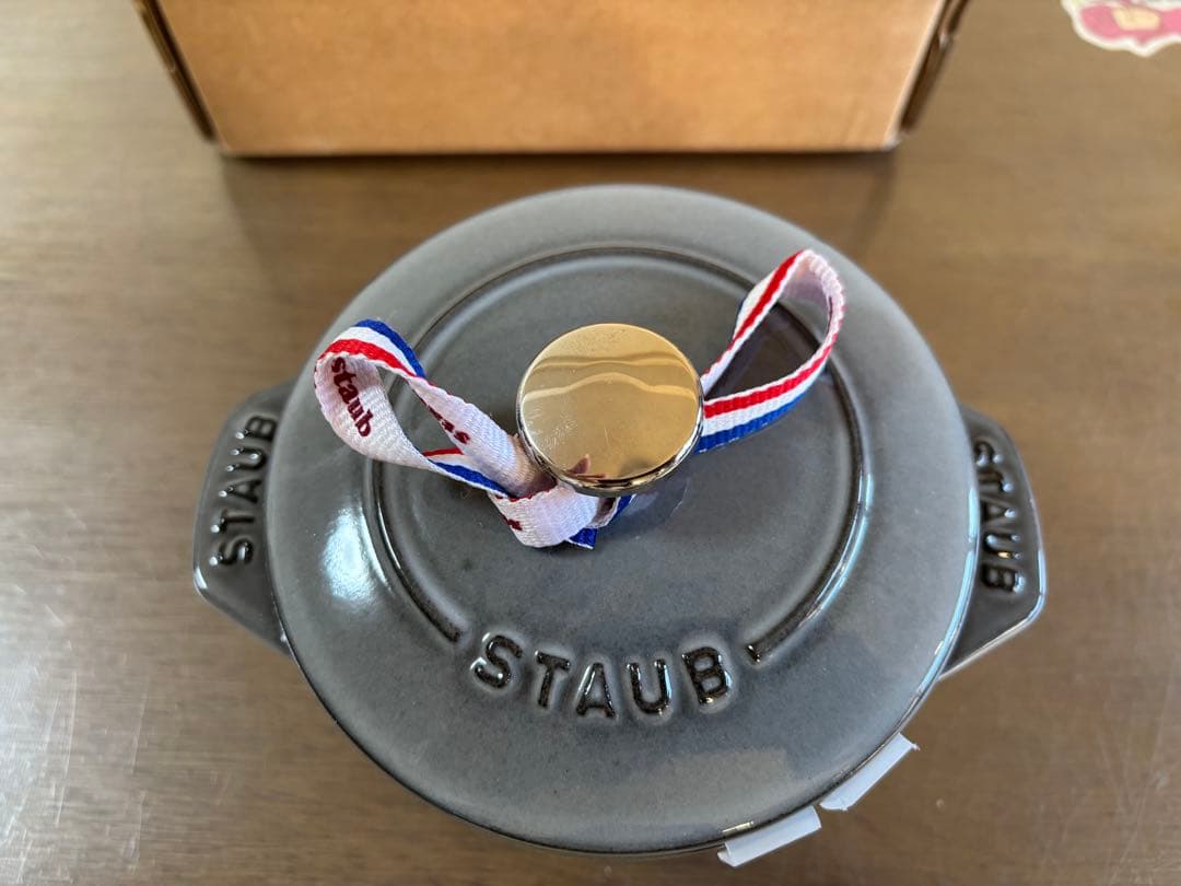 【新品・未使用】STAUB ラ・ココット de GOHAN S
