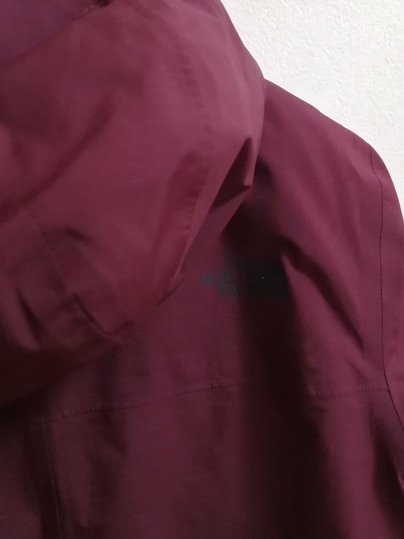 大幅値引き✨THE NORTH FACE ノースフェイス　バーガンディジャケット