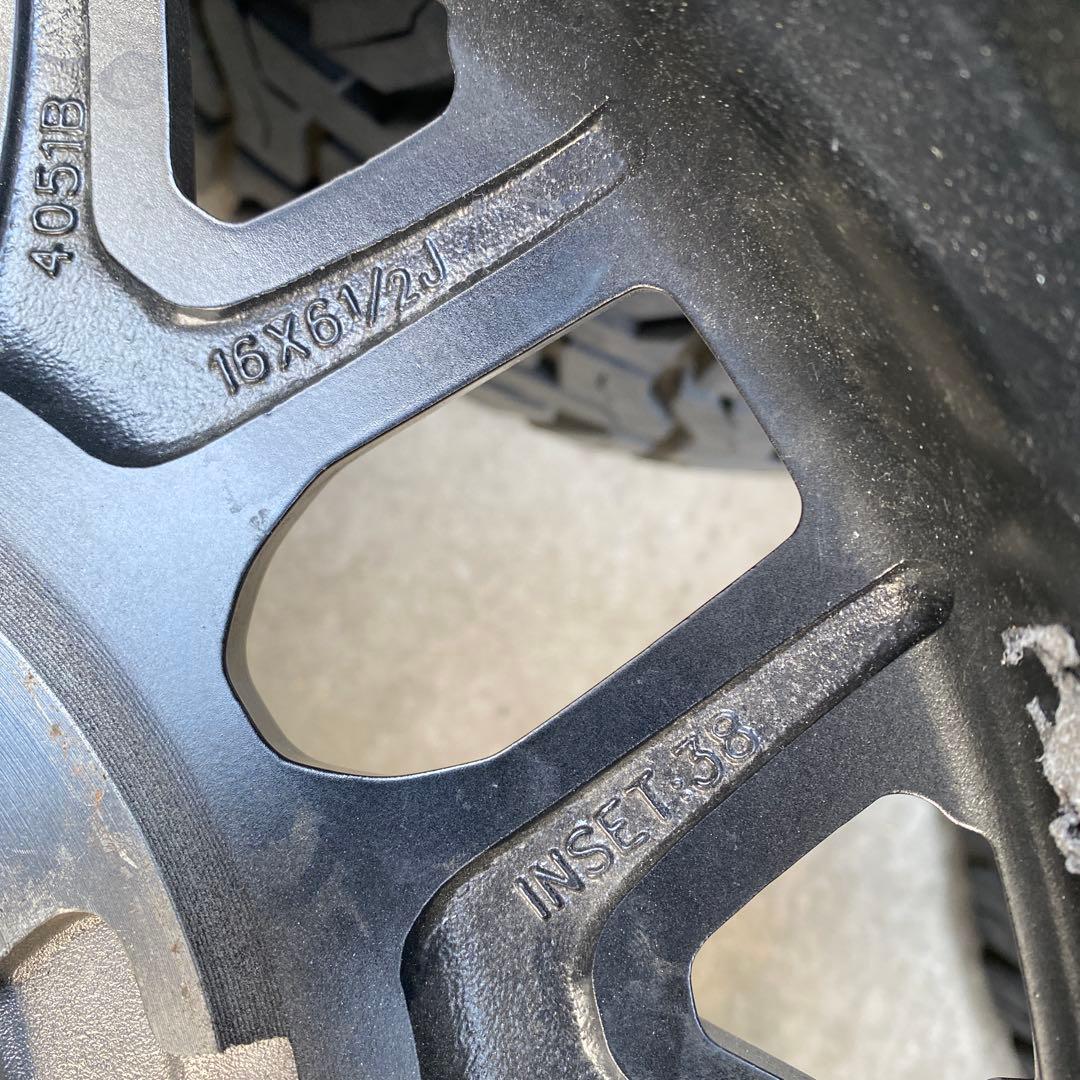 中古トーヨーオープンカントリーR/Tタイヤホイールセット　200系ハイエース