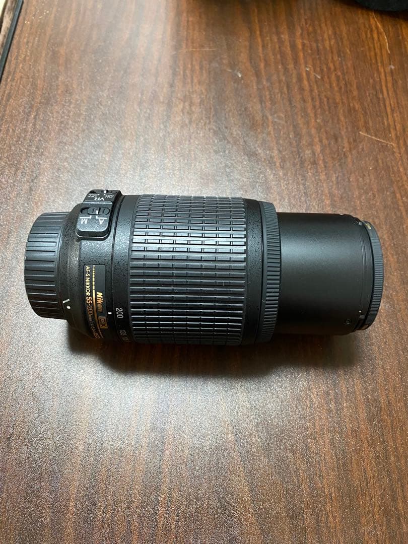 AF-S DX VR Zoom Nikkor 55-200mm 望遠レンズ