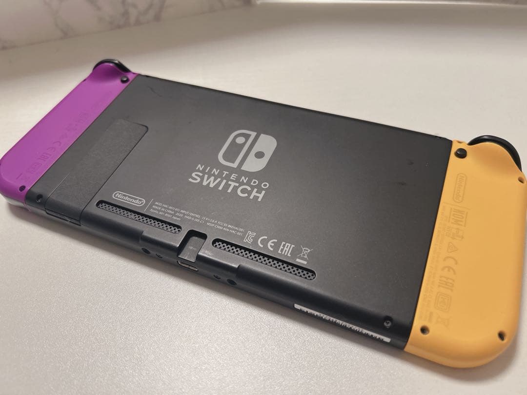 Nintendo Switch 本体 イエロー/パープル