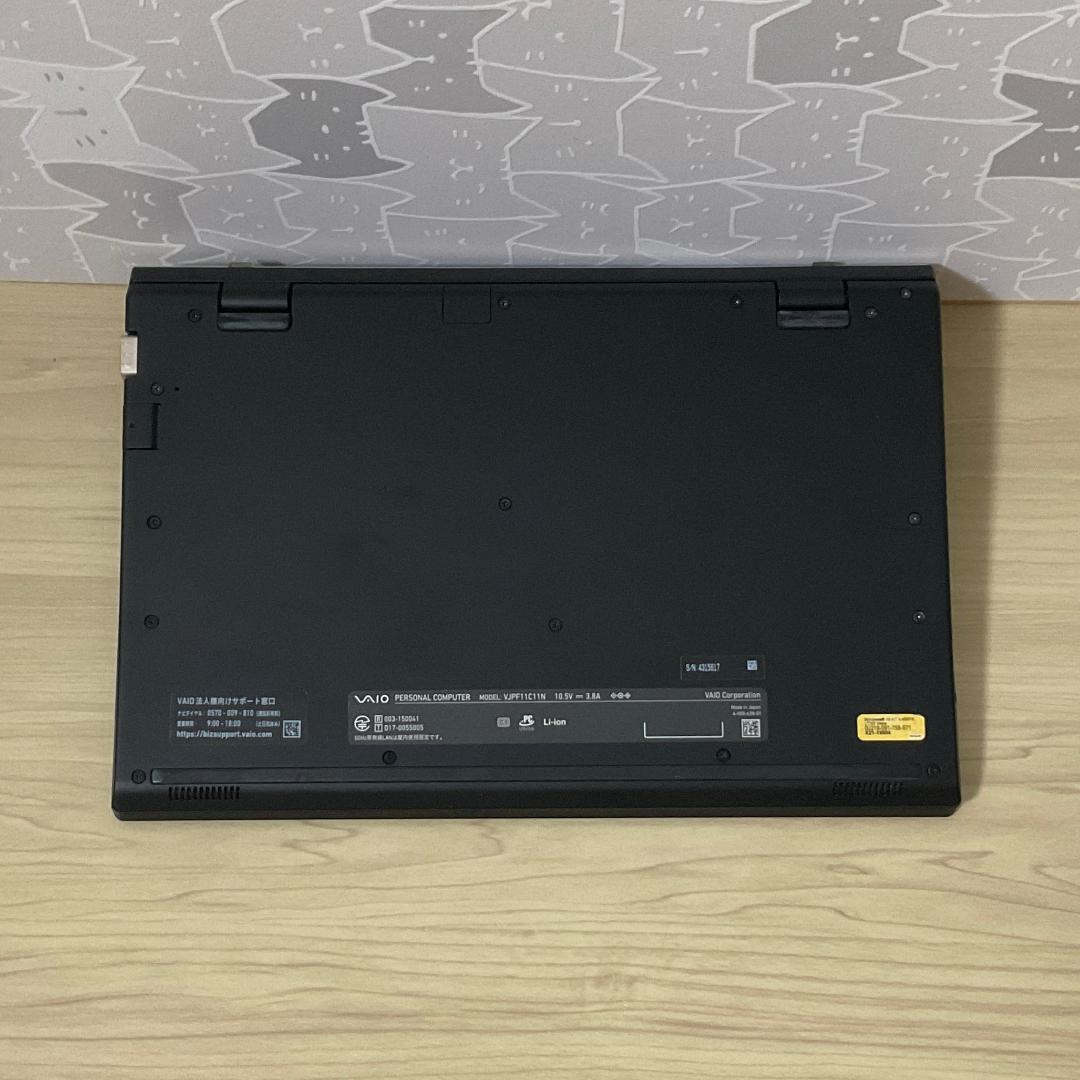 美品・軽量・日本製＞VAIO Pro SSD搭載/11.6インチ/Office⑧