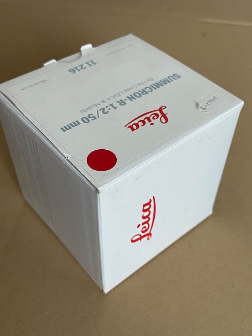 Leica ズミクロンR50mm F2 フード組込（R-only）※元箱付き