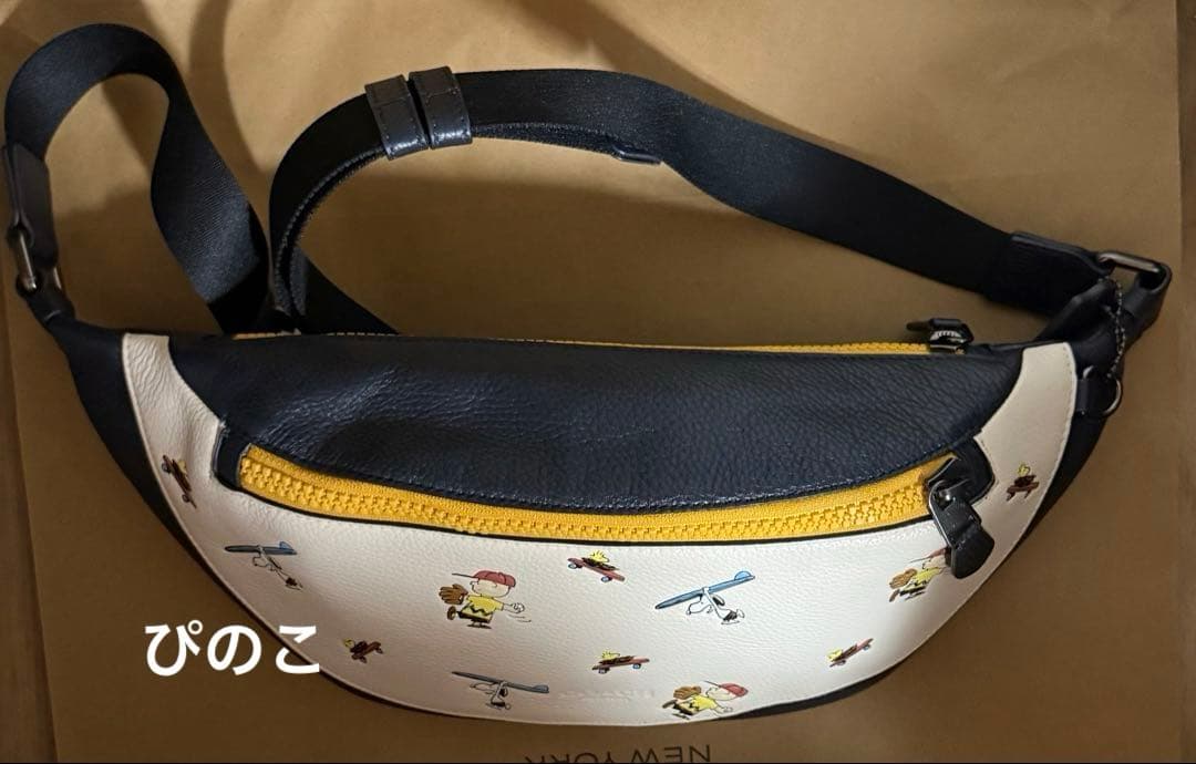 COACH X PEANUTS ★ コラボ ショルダー バッグ スヌーピー